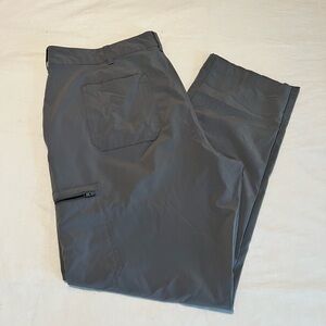 Men's Columbia Hiking Pants, size 40